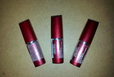   MAYBELLINE MOISTURE EXTREME LIPSTICK G 300 RUM RAISIN FAST SHIP USPS