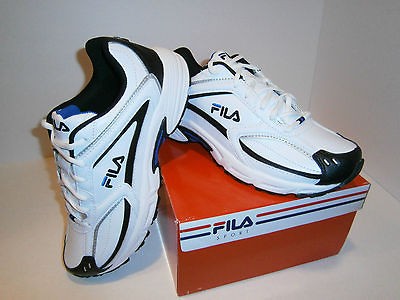 FILA SPORT Decimus 2 Cross Trainers   Men Size 9 regular **NEW** IN 