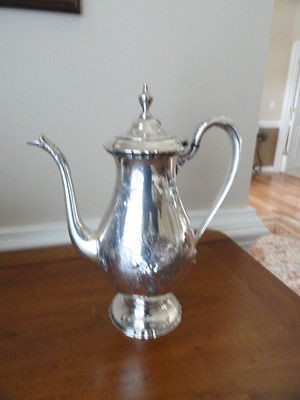 WILCOX INTERNATIONAL SILVER CO COFFEE POT LADY MARY PATTERN N7041 (2 