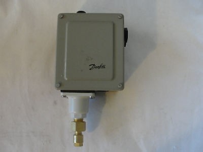 NEW DANFOSS RT200 PRESSURE CONTROL SWITCH 017A1692 01