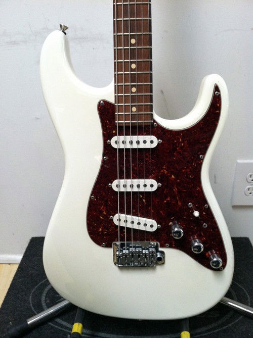 Tom Anderson Baritone (Baritom) Guitar   Pete Anderson