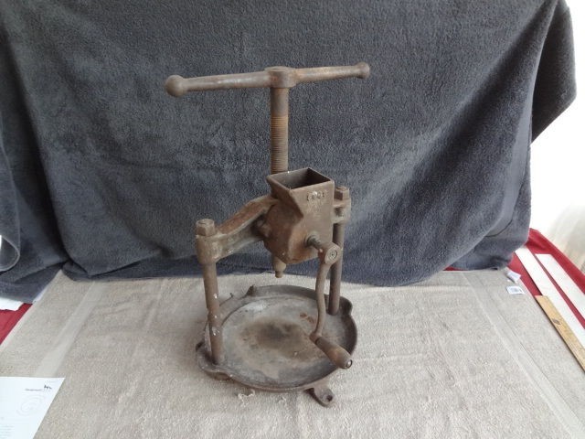 Antique 19thC WOODEN CHEESE PRESS HORSE DESIGN FOLK ART Figural 