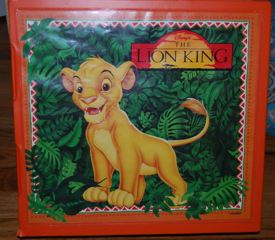 VINTAGE LIONKING PLAYSET STORAGE CASE   USED