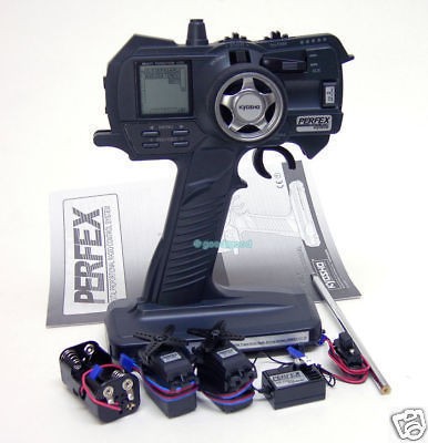 Kyosho Perfex Transmitter+Se​rvo 27mHz MP 7.5 777 MP7.5