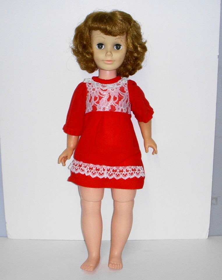 Vintage 1964 Suzy Homemaker Doll #18 22 Deluxe Reading