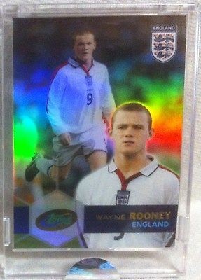 2004 ETOPPS IN HAND WAYNE ROONEY ENGLISH FOOTBALL SOCCER