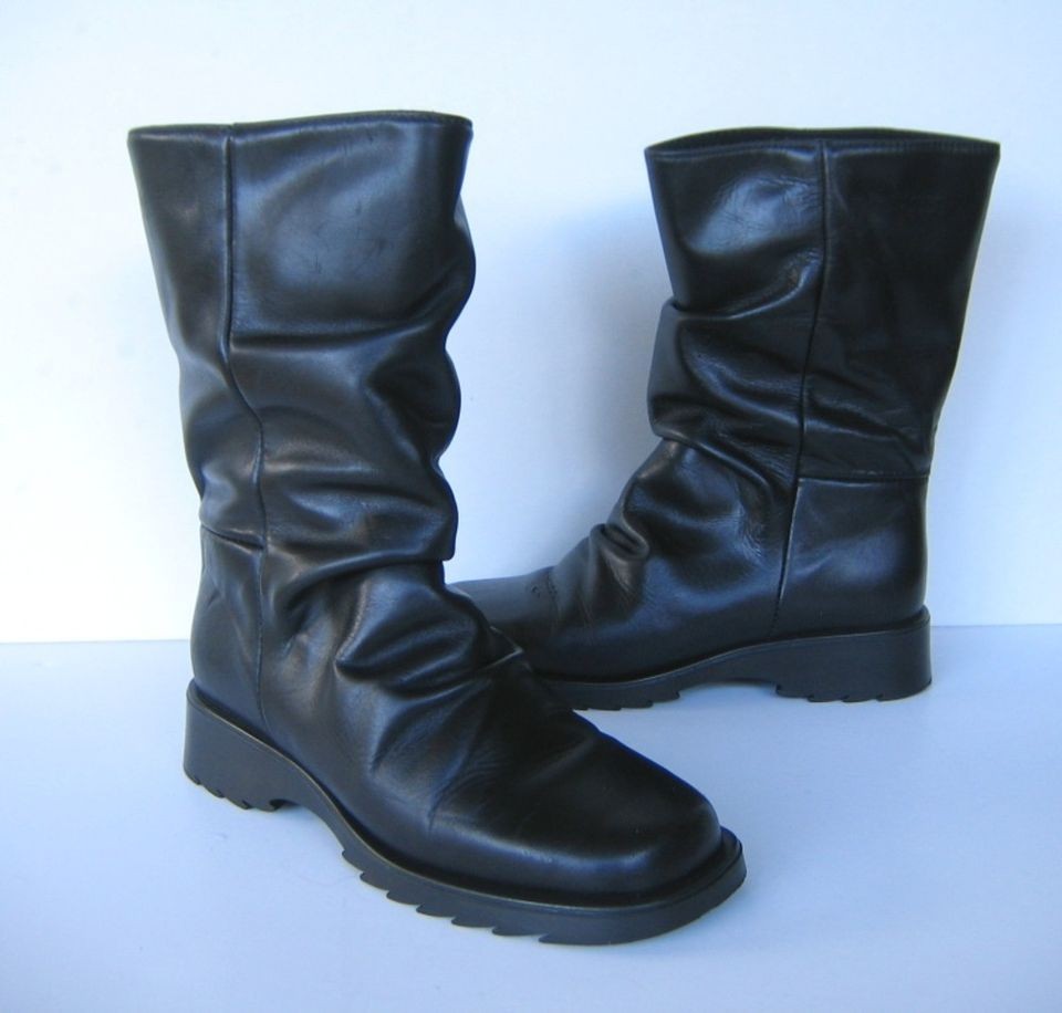 Siberian Husky Womens Black Leather Winter Short Slouch Boots 6.5 M