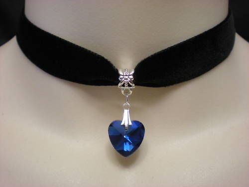 BLACK VELVET 16mm CHOKER/NECKLACE BLUE FOIL BACK GLASS HEART PENDANT 