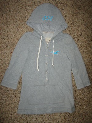   Size M Hollister Bird Logo Gray Hoodie With Front Pouch & Buttons EUC