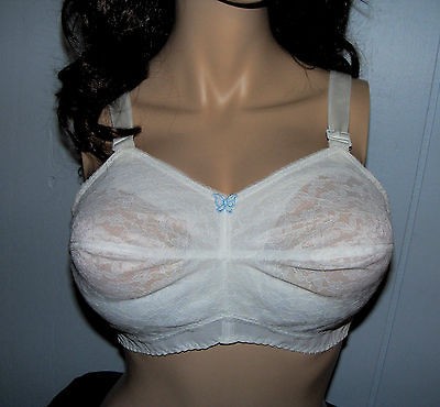 cameo bra in Bras, Camisoles