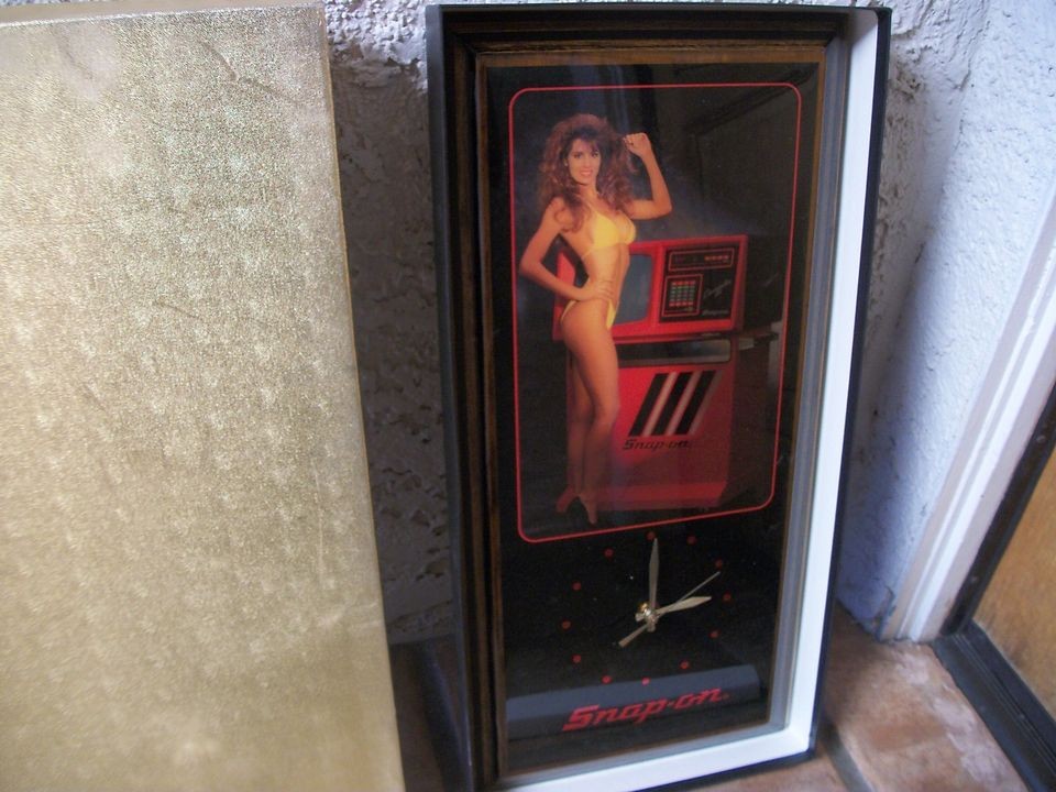 Vintage still new SNAP ON Tools Pin up girl Wall Clock & Counselor XL 