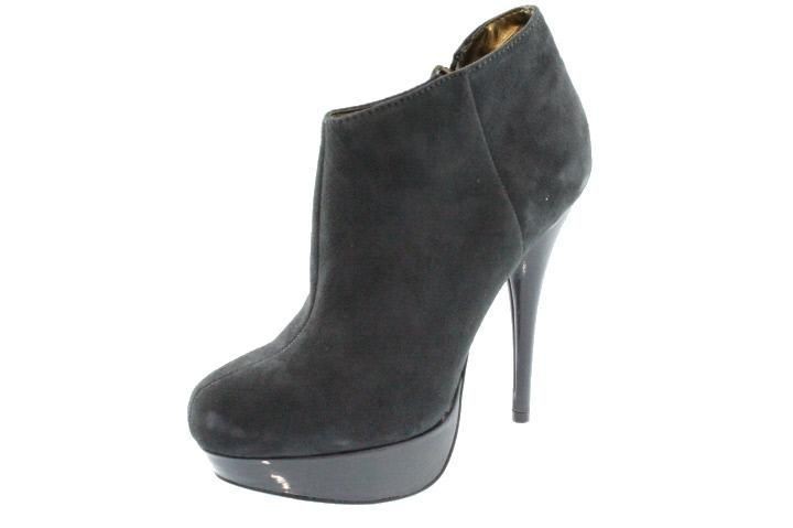 Steve Madden NEW Chelseey Gray Suede Platforms Booties Heels Shoes 11 