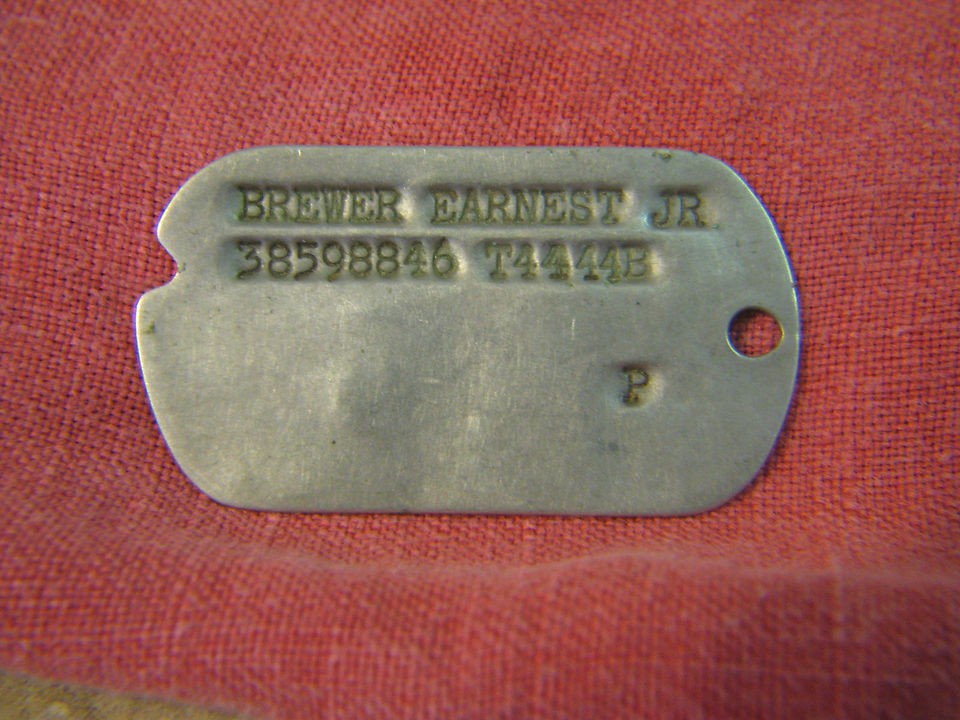 ORIGINAL WWII Notched DOG TAGS World War II US ARMY