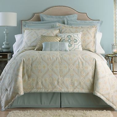 CINDY CRAWFORD CORONADO 4 PIECE QUEEN COMFORTER SET