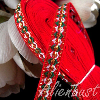   YARD RED +WHITE +GREEN RIBBON LACE TRIM / WHOLESALE CRAFTS NEW 076