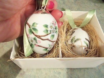 Royal Copenhagen Easter Egg Goldcrest/Apple Branch Boxed as shown