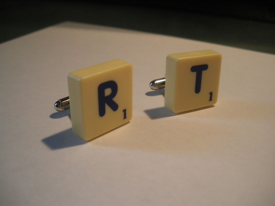   BLUE letter,round back Scrabble Tile Cufflinks ( B11 ) weddings