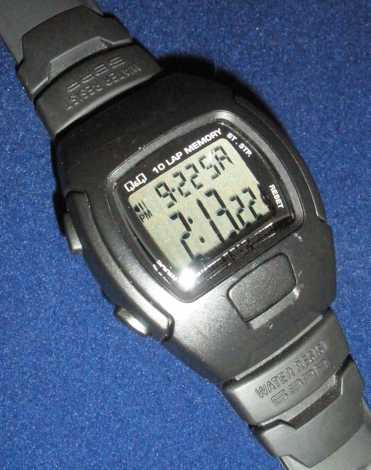   by Citizen 10 Lap Memory 5 Bar Digital Sports Watch New Maxell 1616