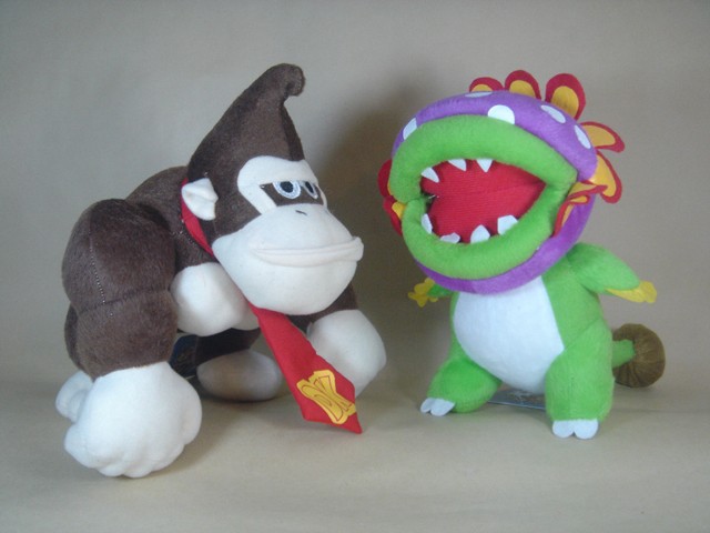 donkey kong plush in Toys & Hobbies