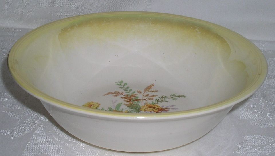 Edwin Knowles Semi Vitreous Yellow Rimmed Floral Pattern Round 