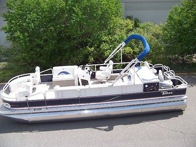 FACTORY DIRECT SALES NEW 24 FT FISH AND FUN TAHOE