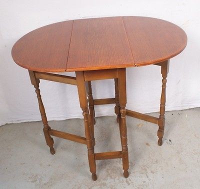 ANTIQUE PETITE ENGLISH GATE LEG DROP LEAF OAK TABLE END TEA