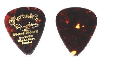 Steve Howe Signature Series 00 18SH C.F. Martin guitar pick