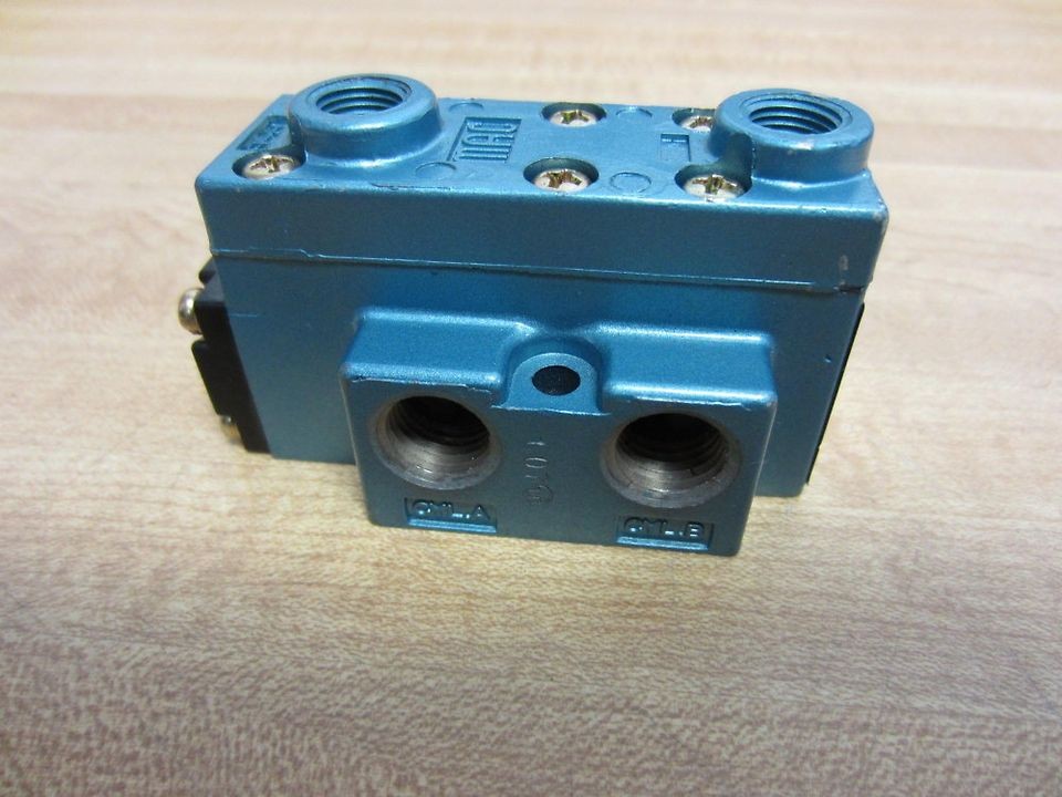 Mac 922B RA 922BRA Solenoid Valve   New, No Box