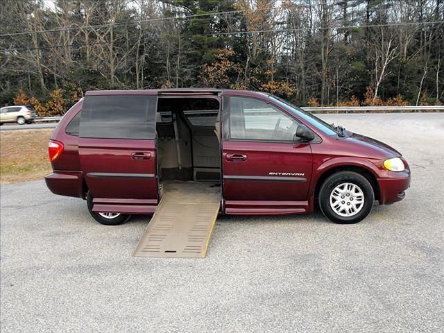   Handicap Accessible 2003 Dodge Grand Caravan Sport, Handicap