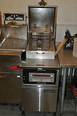 Henny Penny Computron 8000 Pressure Fryer Excellent