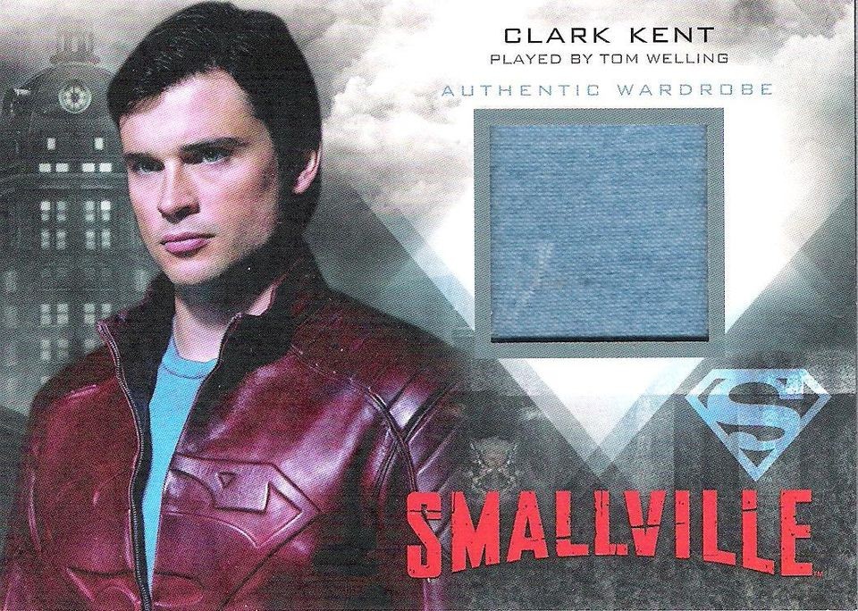   SEASONS 7 10 TOM WELLING AS CLARK KENT BLUE T SHIRT WARDROBE CARD M2