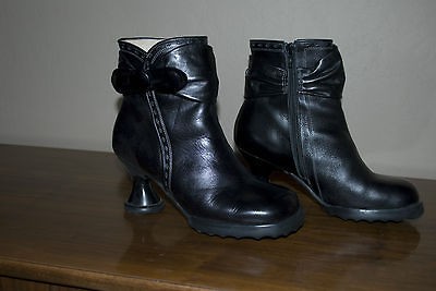 John Fluevog Mini Lambchop Boot Size 8