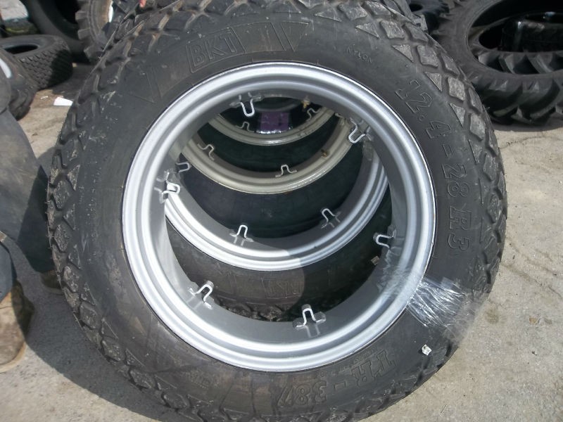 TWO 12.4x28 8 ply R3 FORD JUBILEE 2n 8n Farm Tractor T/L Turf Tires w 