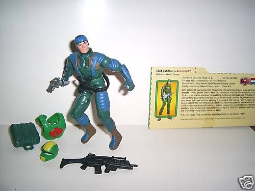 GI JOE g.i   2003 SGT AIRBORNE halo jumper spy troops