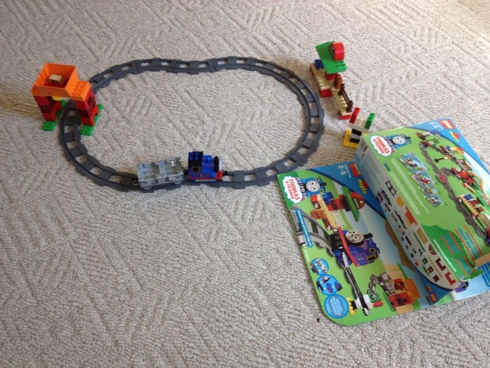 Lego Duplo Thomas The Tank Engine Train 5554 Load And Carry Track 