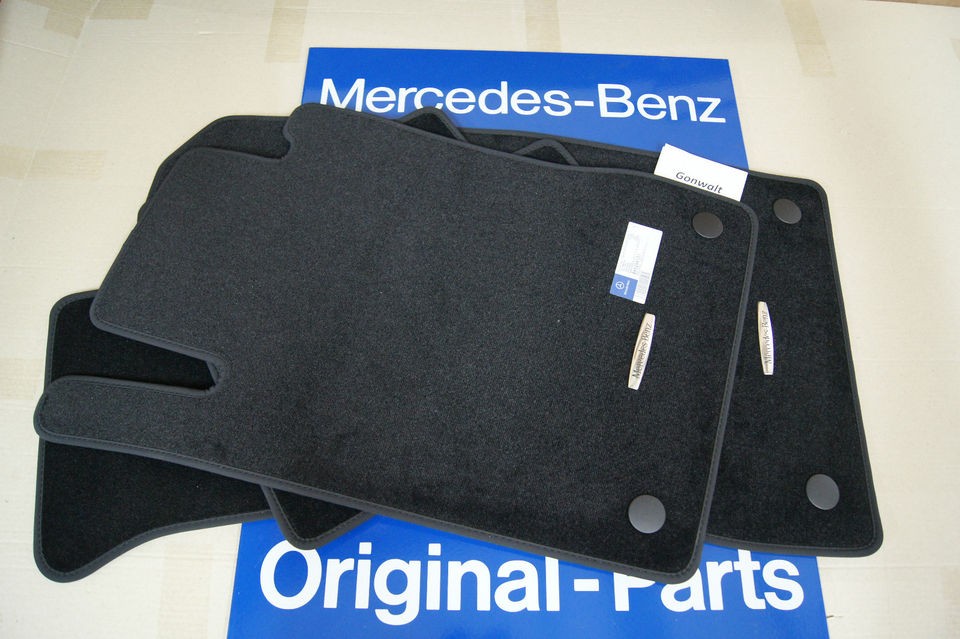 Mercedes Benz E320 E350 E500 E550 E55 AMG Black Carpet Floor Mats 