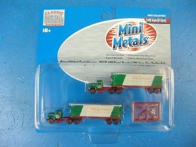 B5 Classic Metal Mini Metals Semi Tractor Trailer Set 32 Aero Van R 