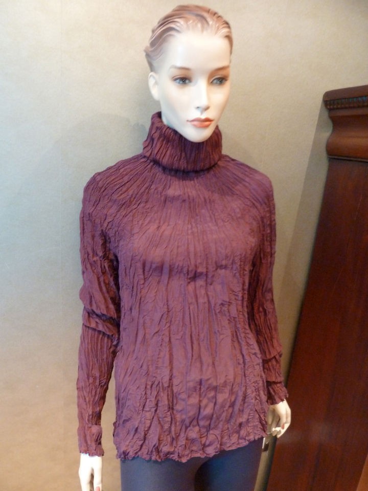 Privatsachen lagenlook chestnut brown 100% silk roll neck top