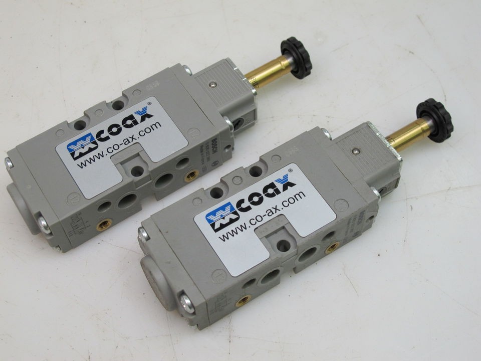 BOSCH, 4WAY PNEUMATIC SOLENOID CONTROL VALVES, 2PCS. #0 820 022 986