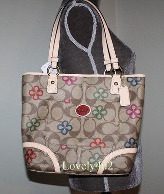 NWT COACH Peyton Signature Clover Tote Multicolor F22221 $298.00 