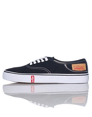 levis rylee 3 buck sneaker