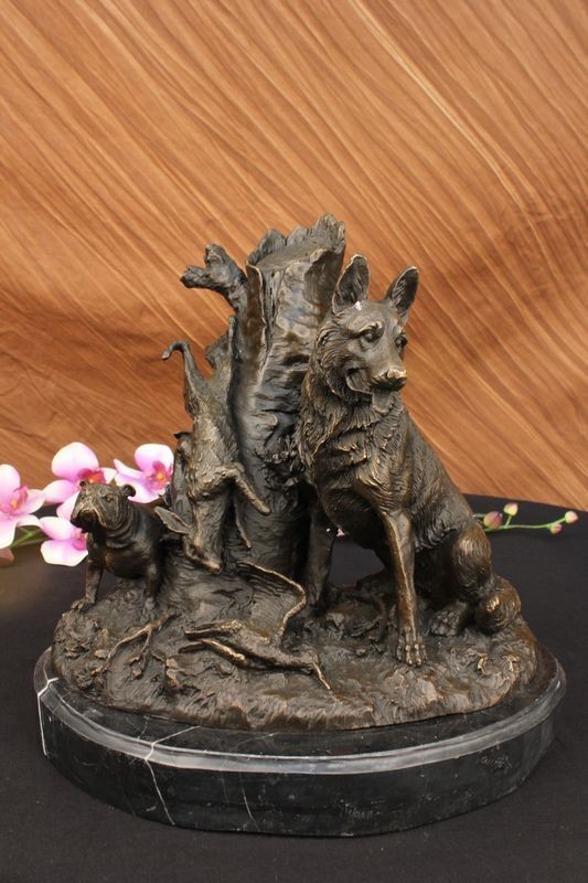 HUNTING DOGS ENGLISH BULLDOG SHEPHERD BRONZE SCULPTURE MARBLE BASE 