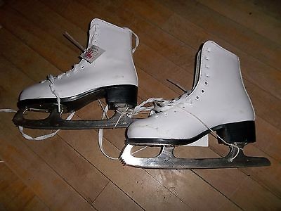 womens ccm pirouette figure skates size 5 