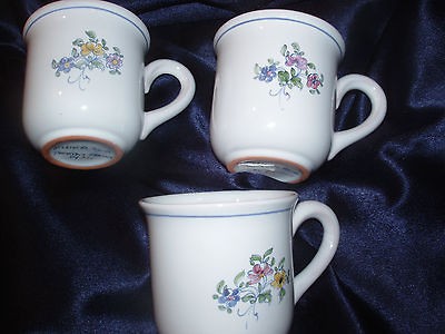 ATELIER DE SEGRIES MOUSTIERS FRANCE 3 FAIENCE CUPS COURTYARD FLOWERS 