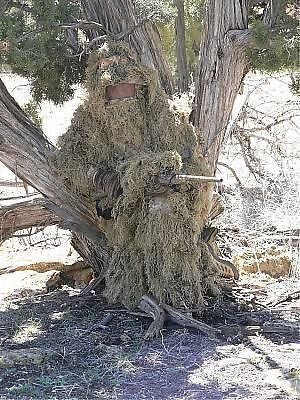   Suit Desert/Grasslands Camo XL/XXL W/Bag New Great Coverage and Value