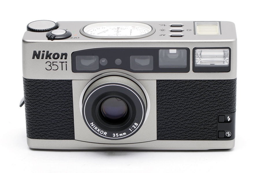 Nikon 35Ti Quartz Date 35mm AF Camera with 35mm f2.8 Lens