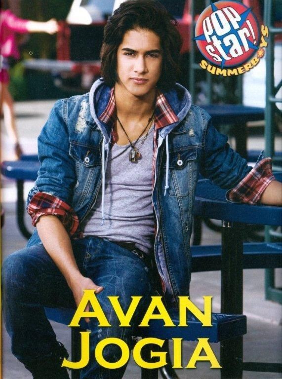 AVAN JOGIA   VICTORIOUS   11 x 8 MAGAZINE PINUP   POSTER   TEEN BOY 