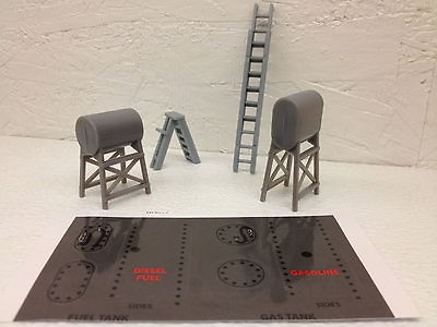 64 ERTL FARM COUNTRY FUEL TANK & LADDER SET