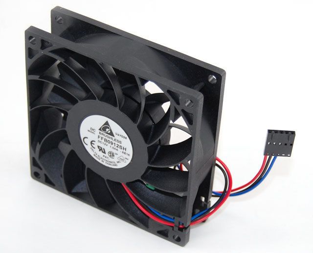 Delta 12V 4100 RPM 92mm 90CFM Brushless Fan FFB0912SH