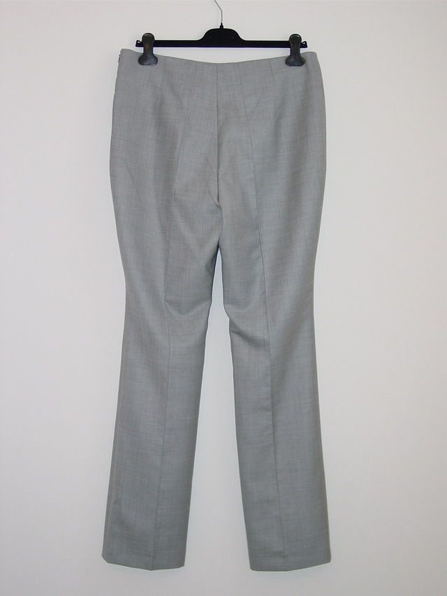 New AKRIS Strada Grey Wool Silk Melange Slim Trouser Pants 12